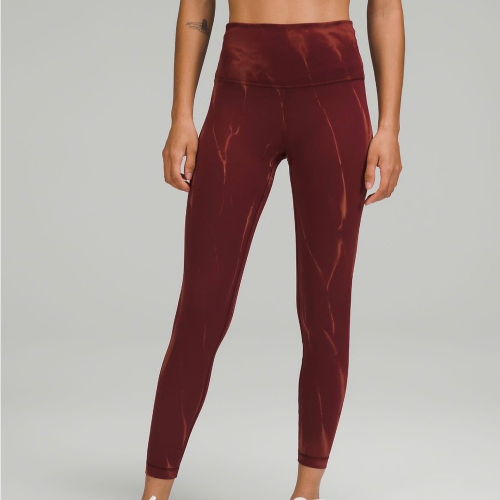Wunder Train High-Rise Crop 23” in Sun Bleached Wash Red Merlot [lululemon]